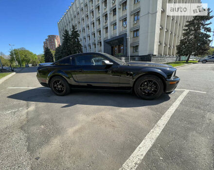 Форд Мустанг, объемом двигателя 4 л и пробегом 61 тыс. км за 11500 $, фото 6 на Automoto.ua
