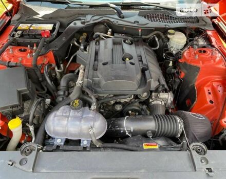 Форд Мустанг, объемом двигателя 2.3 л и пробегом 175 тыс. км за 15990 $, фото 6 на Automoto.ua