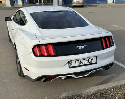 Форд Мустанг, об'ємом двигуна 2.3 л та пробігом 132 тис. км за 17000 $, фото 4 на Automoto.ua