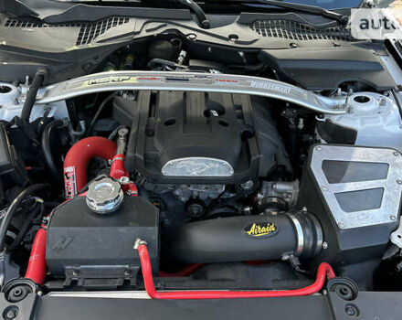 Форд Мустанг, объемом двигателя 2.26 л и пробегом 80 тыс. км за 17000 $, фото 20 на Automoto.ua