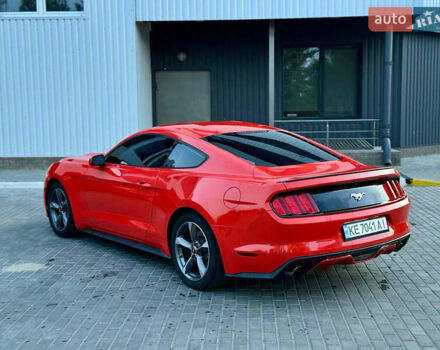 Форд Мустанг, объемом двигателя 2.26 л и пробегом 138 тыс. км за 15500 $, фото 3 на Automoto.ua