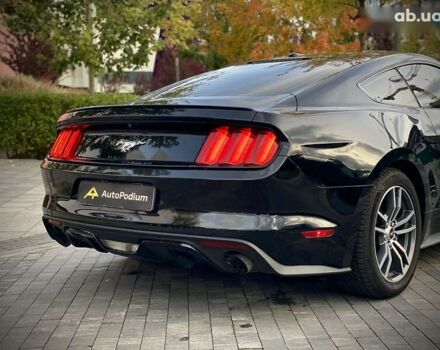 Форд Мустанг, объемом двигателя 2.3 л и пробегом 93 тыс. км за 19990 $, фото 7 на Automoto.ua