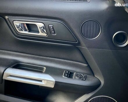 Форд Мустанг, объемом двигателя 2.3 л и пробегом 93 тыс. км за 19990 $, фото 10 на Automoto.ua