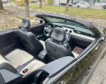 Форд Мустанг, объемом двигателя 2.3 л и пробегом 121 тыс. км за 17800 $, фото 21 на Automoto.ua