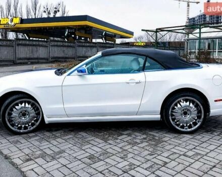 Форд Мустанг, объемом двигателя 3.7 л и пробегом 84 тыс. км за 15000 $, фото 1 на Automoto.ua