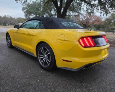 Жовтий Форд Мустанг, об'ємом двигуна 2.3 л та пробігом 55 тис. км за 8800 $, фото 5 на Automoto.ua