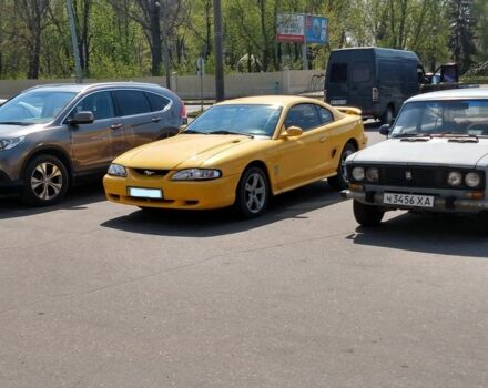 Жовтий Форд Мустанг, об'ємом двигуна 5 л та пробігом 110 тис. км за 5000 $, фото 3 на Automoto.ua
