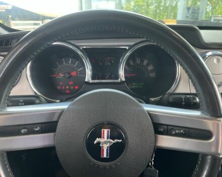 Желтый Форд Мустанг, объемом двигателя 4 л и пробегом 90 тыс. км за 9000 $, фото 6 на Automoto.ua