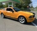 Желтый Форд Мустанг, объемом двигателя 4 л и пробегом 90 тыс. км за 9000 $, фото 2 на Automoto.ua