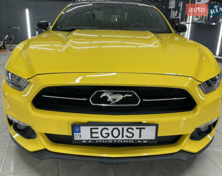 Желтый Форд Мустанг, объемом двигателя 2.26 л и пробегом 45 тыс. км за 21500 $, фото 8 на Automoto.ua