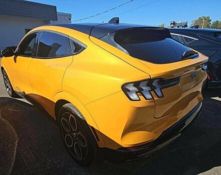 Жовтий Форд Мустанг, об'ємом двигуна 0 л та пробігом 50 тис. км за 18000 $, фото 2 на Automoto.ua