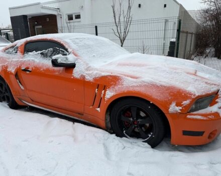 Желтый Форд Мустанг, объемом двигателя 4 л и пробегом 80 тыс. км за 8700 $, фото 1 на Automoto.ua