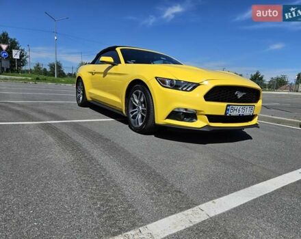Жовтий Форд Мустанг, об'ємом двигуна 2.26 л та пробігом 80 тис. км за 22000 $, фото 1 на Automoto.ua