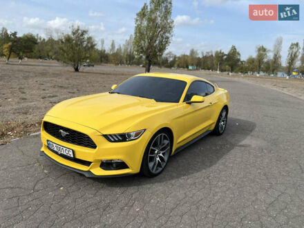Форд Мустанг 2017 в Каменское - Днепродзержинск на Automoto.ua Желтый Форд Мустанг, объемом двигателя 2.26 л и пробегом 48 тыс. км за 23500 $, фото 1 на Automoto.ua