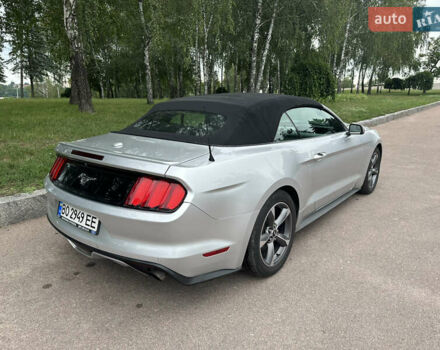 Серый Форд Мустанг, объемом двигателя 2.26 л и пробегом 193 тыс. км за 14000 $, фото 8 на Automoto.ua