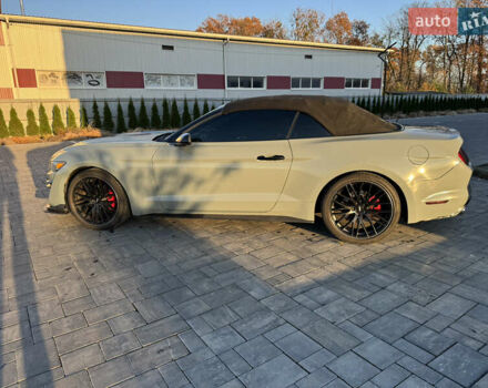 Сірий Форд Мустанг, об'ємом двигуна 3.73 л та пробігом 156 тис. км за 16000 $, фото 2 на Automoto.ua