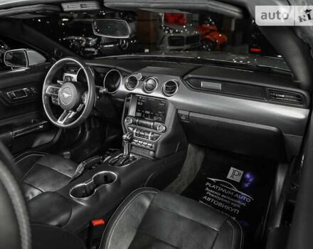 Серый Форд Мустанг, объемом двигателя 2.3 л и пробегом 133 тыс. км за 20500 $, фото 40 на Automoto.ua