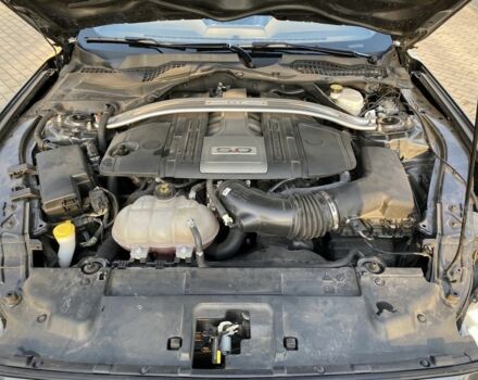 Серый Форд Мустанг, объемом двигателя 5 л и пробегом 70 тыс. км за 35000 $, фото 1 на Automoto.ua