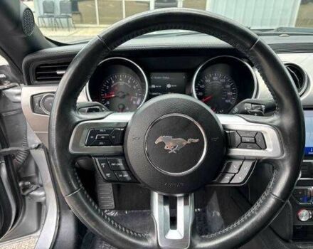 Серый Форд Мустанг, объемом двигателя 5 л и пробегом 34 тыс. км за 9800 $, фото 10 на Automoto.ua