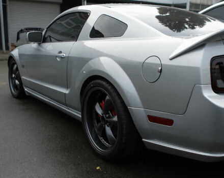 Серый Форд Мустанг, объемом двигателя 4.61 л и пробегом 92 тыс. км за 17500 $, фото 6 на Automoto.ua