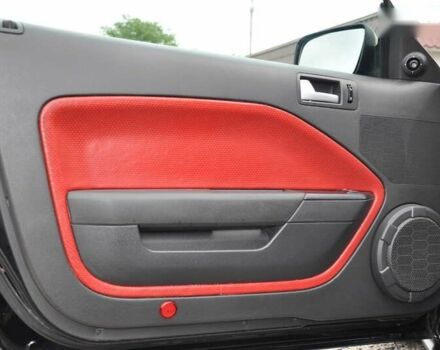 Сірий Форд Мустанг, об'ємом двигуна 4.6 л та пробігом 115 тис. км за 13000 $, фото 24 на Automoto.ua