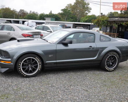 Серый Форд Мустанг, объемом двигателя 4.61 л и пробегом 115 тыс. км за 13000 $, фото 14 на Automoto.ua