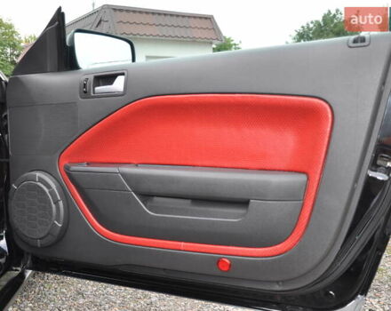 Серый Форд Мустанг, объемом двигателя 4.61 л и пробегом 115 тыс. км за 13000 $, фото 27 на Automoto.ua