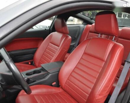 Сірий Форд Мустанг, об'ємом двигуна 4.6 л та пробігом 115 тис. км за 13000 $, фото 21 на Automoto.ua