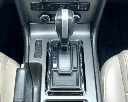 Серый Форд Мустанг, объемом двигателя 3.7 л и пробегом 88 тыс. км за 4000 $, фото 8 на Automoto.ua