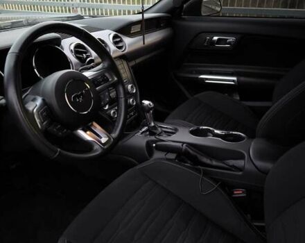 Сірий Форд Мустанг, об'ємом двигуна 2.26 л та пробігом 82 тис. км за 17000 $, фото 12 на Automoto.ua