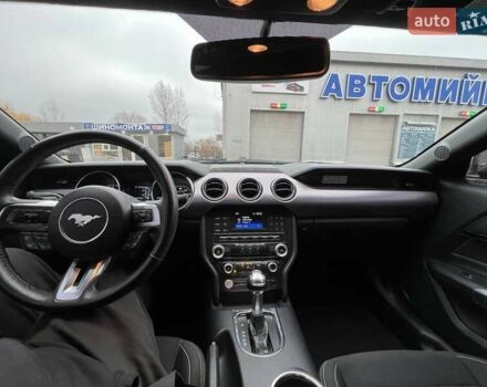 Сірий Форд Мустанг, об'ємом двигуна 2.26 л та пробігом 77 тис. км за 14000 $, фото 10 на Automoto.ua