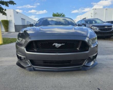 Сірий Форд Мустанг, об'ємом двигуна 5 л та пробігом 72 тис. км за 9900 $, фото 1 на Automoto.ua