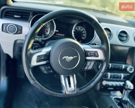 Сірий Форд Мустанг, об'ємом двигуна 2.26 л та пробігом 151 тис. км за 15200 $, фото 17 на Automoto.ua