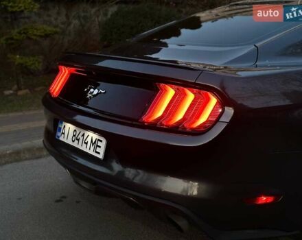 Сірий Форд Мустанг, об'ємом двигуна 2.3 л та пробігом 70 тис. км за 16500 $, фото 4 на Automoto.ua