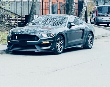 Серый Форд Мустанг, объемом двигателя 2.26 л и пробегом 145 тыс. км за 15200 $, фото 6 на Automoto.ua