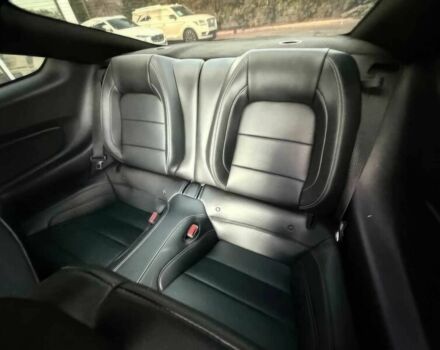 Серый Форд Мустанг, объемом двигателя 5 л и пробегом 76 тыс. км за 4500 $, фото 9 на Automoto.ua