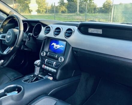 Серый Форд Мустанг, объемом двигателя 2.26 л и пробегом 145 тыс. км за 15200 $, фото 20 на Automoto.ua