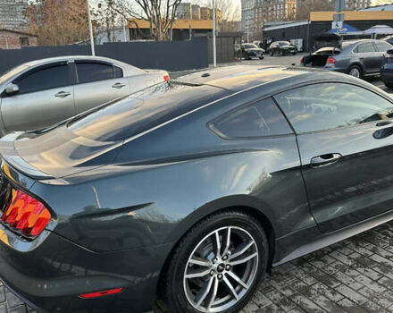 Серый Форд Мустанг, объемом двигателя 2.26 л и пробегом 151 тыс. км за 15000 $, фото 3 на Automoto.ua