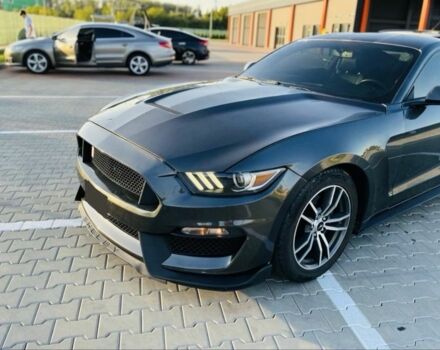 Серый Форд Мустанг, объемом двигателя 2.26 л и пробегом 145 тыс. км за 15200 $, фото 8 на Automoto.ua