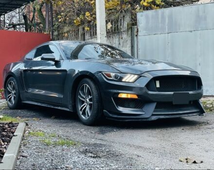 Серый Форд Мустанг, объемом двигателя 2.26 л и пробегом 145 тыс. км за 14800 $, фото 11 на Automoto.ua