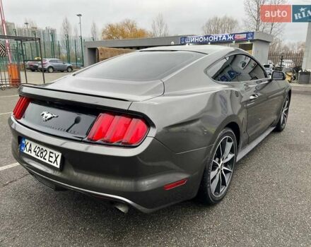 Сірий Форд Мустанг, об'ємом двигуна 2.26 л та пробігом 77 тис. км за 14000 $, фото 6 на Automoto.ua