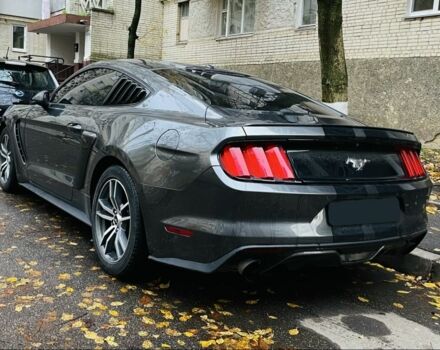 Серый Форд Мустанг, объемом двигателя 2.26 л и пробегом 145 тыс. км за 15200 $, фото 14 на Automoto.ua