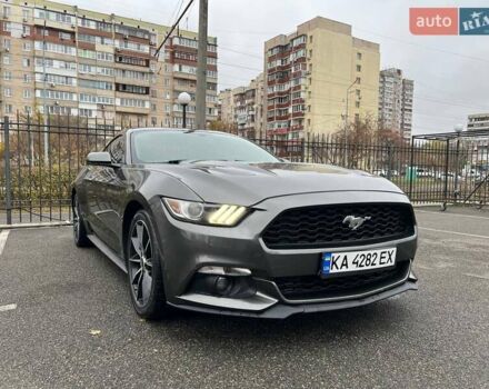 Сірий Форд Мустанг, об'ємом двигуна 2.26 л та пробігом 77 тис. км за 14000 $, фото 1 на Automoto.ua