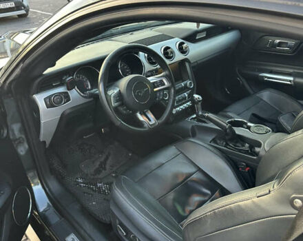 Серый Форд Мустанг, объемом двигателя 2.26 л и пробегом 151 тыс. км за 15000 $, фото 10 на Automoto.ua