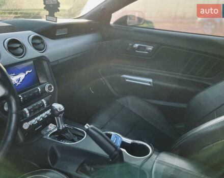 Сірий Форд Мустанг, об'ємом двигуна 2.26 л та пробігом 151 тис. км за 15200 $, фото 16 на Automoto.ua