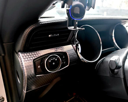 Серый Форд Мустанг, объемом двигателя 2.3 л и пробегом 80 тыс. км за 19400 $, фото 13 на Automoto.ua