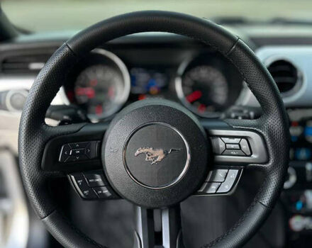 Серый Форд Мустанг, объемом двигателя 2.26 л и пробегом 161 тыс. км за 13599 $, фото 15 на Automoto.ua