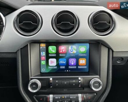 Серый Форд Мустанг, объемом двигателя 2.26 л и пробегом 98 тыс. км за 16700 $, фото 49 на Automoto.ua