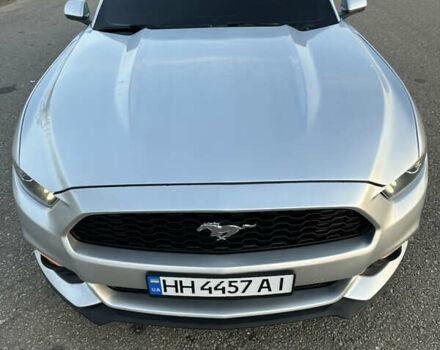 Серый Форд Мустанг, объемом двигателя 2.3 л и пробегом 173 тыс. км за 14500 $, фото 12 на Automoto.ua