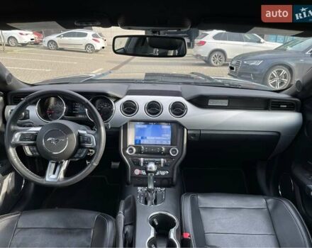 Серый Форд Мустанг, объемом двигателя 2.26 л и пробегом 98 тыс. км за 16700 $, фото 31 на Automoto.ua